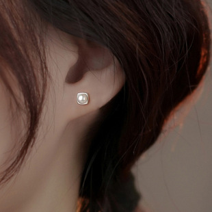 S999 Pure Silver Geometric Pearl Earrings Women's Niche Design Earrings Elegant Elegant Ear Bone Nails Sterling Silver Jewelry