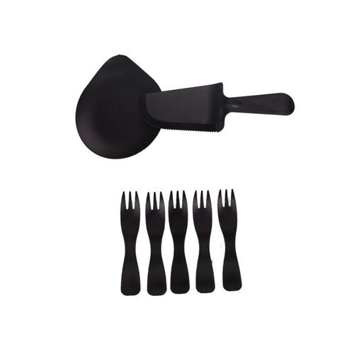 Set of disposable cake plates, knives, forks, and spoons, including water drop-shaped plastic cake cutlery and plates