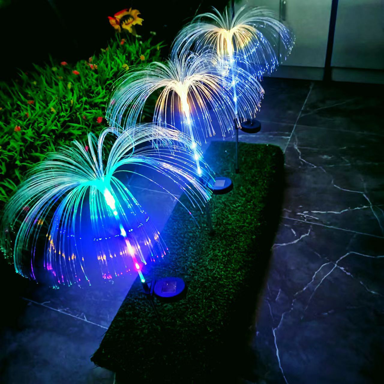 太阳能七彩光纤水母灯LED户外防水庭院装饰圣诞花园地插草坪灯