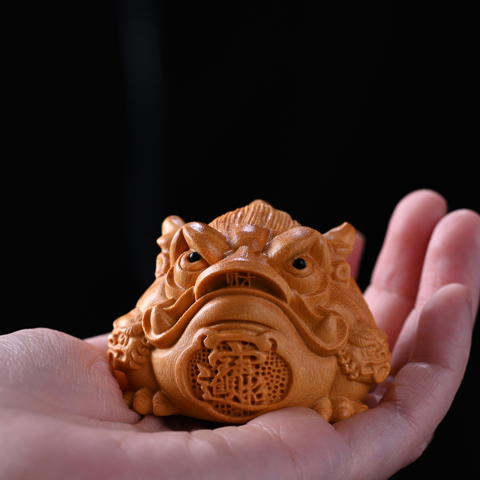 黃金檀黃楊木雕刻三足金蟾招財擺件隨身盤玩手把件裝飾工藝品男士