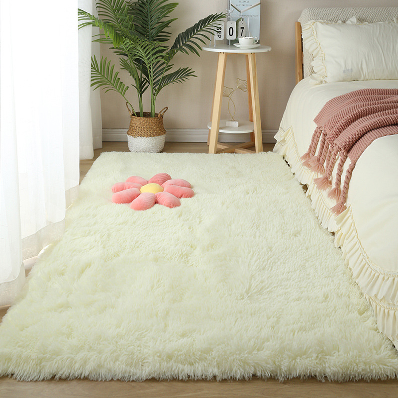 Alfombra mullida para dormitorio – tapete largo junto a la cama o sala, felpa suave, estilo acogedor
