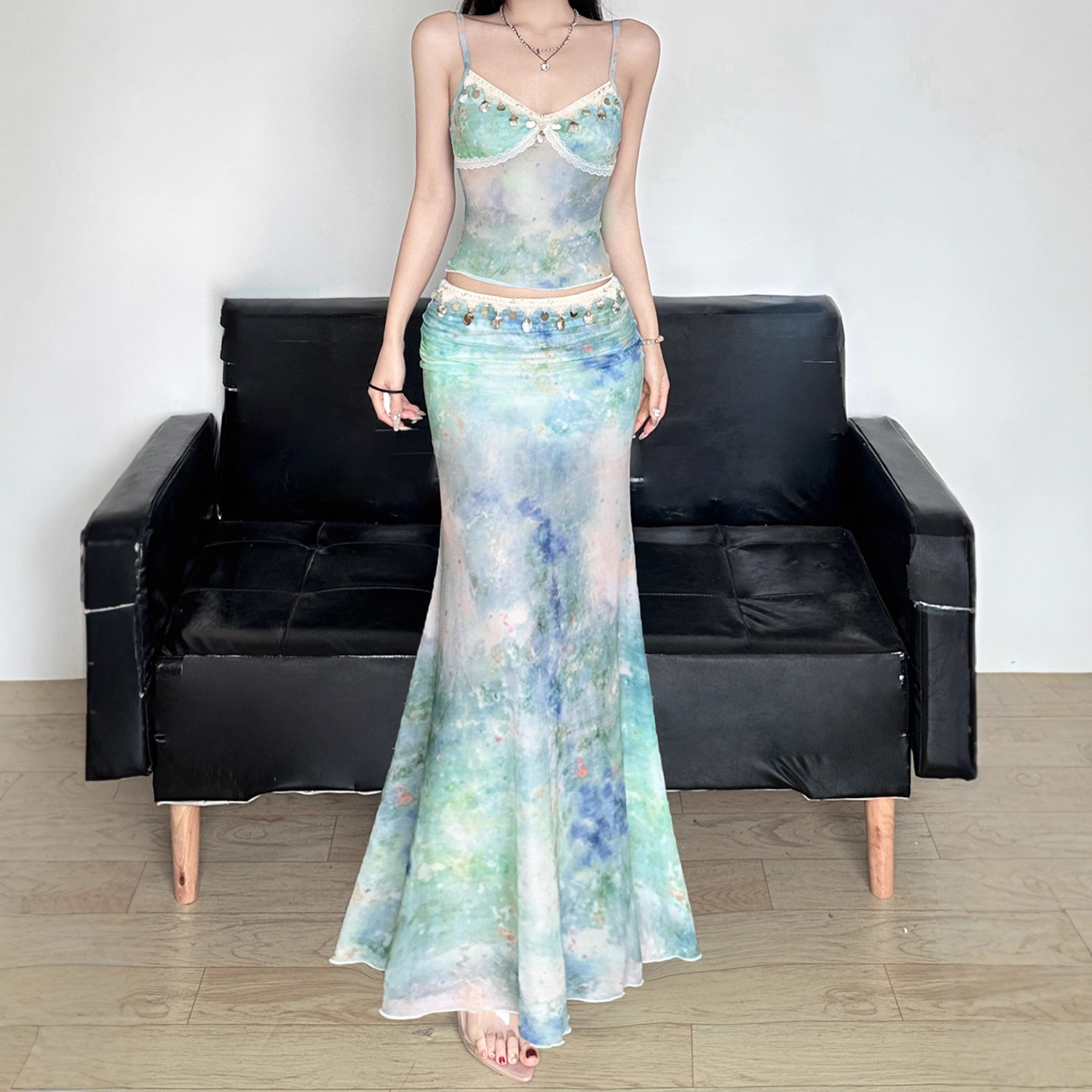 低价清仓#纯欲晕染套装异域风情民族风吊带+低腰缩褶显瘦鱼尾裙