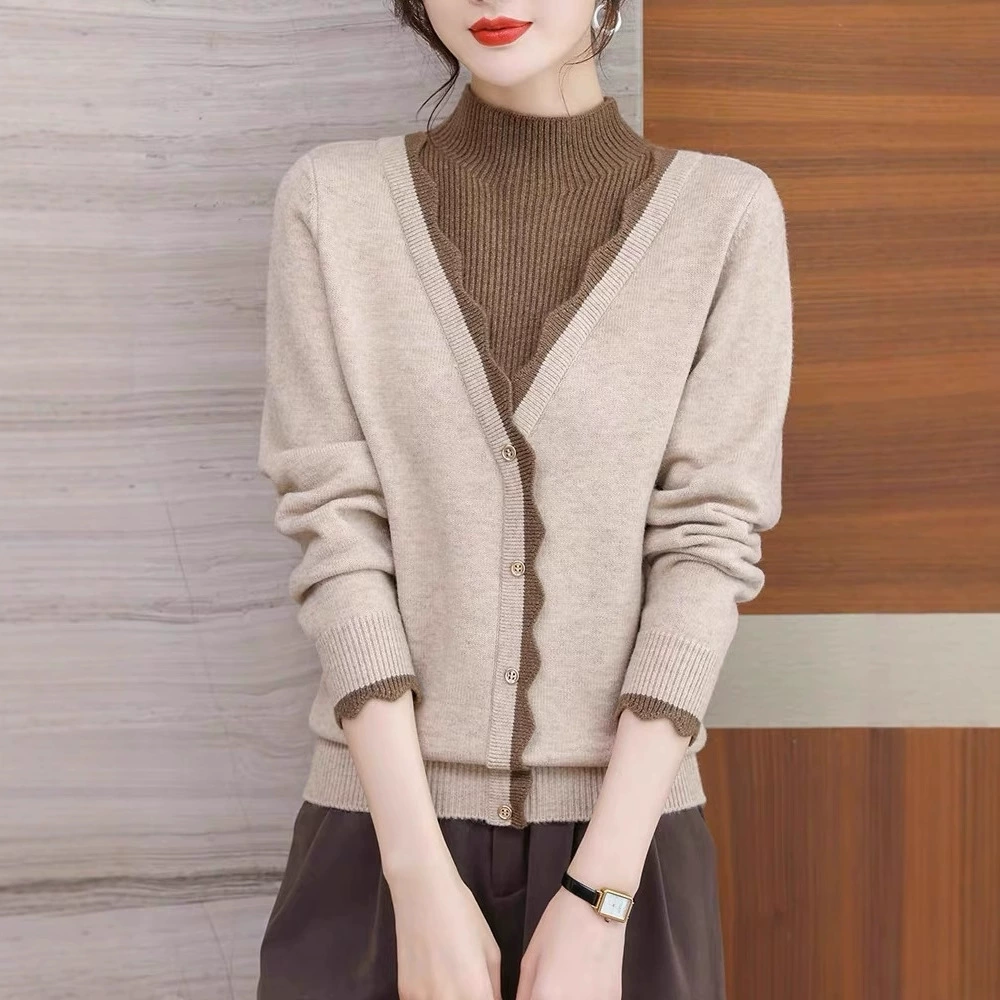 Женщины среднего и пожилого возраста с половинным воротником с плюшевым нижний свитер