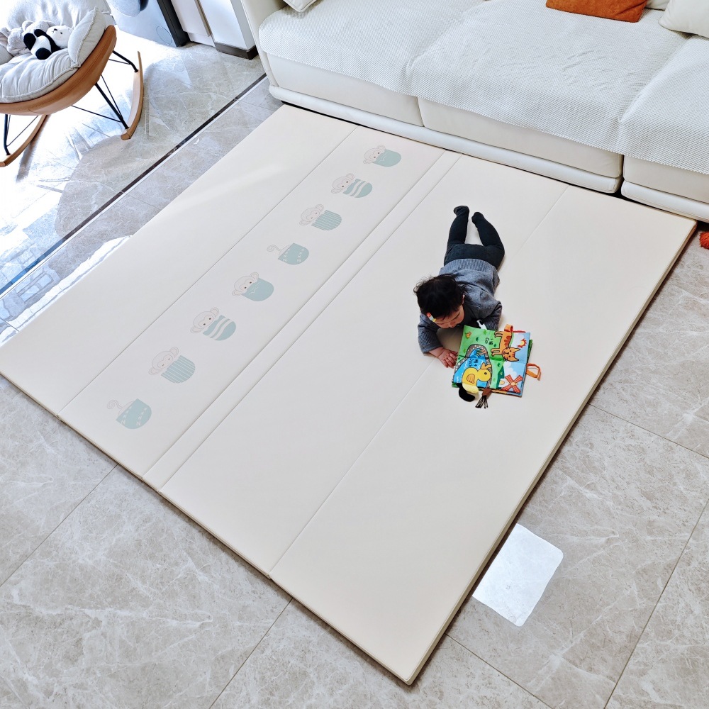 똑똑한 작은 원숭이 [핫 프린트]