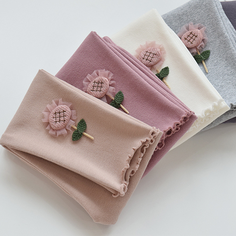 Polainas de las niñas primavera y otoño desgaste exterior fino nuevo estilo occidental polainas de los niños medianos y grandes