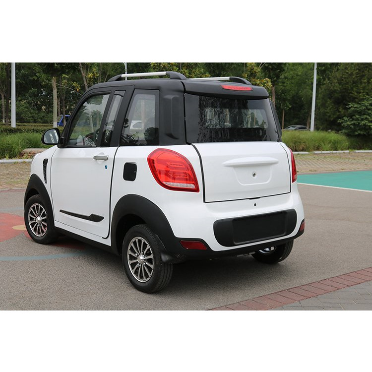 6 carcasa de hierro completamente cerrada cuatro asientos vehículo de patrulla eléctrica núcleo de energía conducir cómodo vehículo eléctrico de cuatro ruedas adulto de baja velocidad