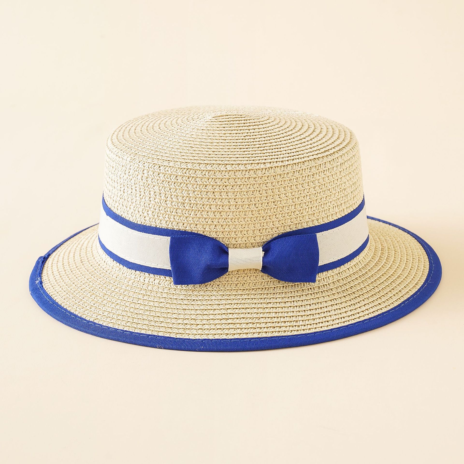 Nuevo sombrero de playa sombrero de verano para niños pequeño bowknot fresco niñas sombrero de paja de ala ancha sombrero de sol superior plana