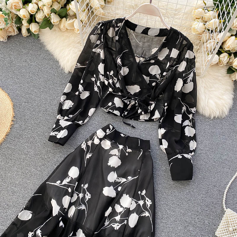 Title 13, Bedrucktes Chiffon-Kurzhemd im Split-Rock-Desig...