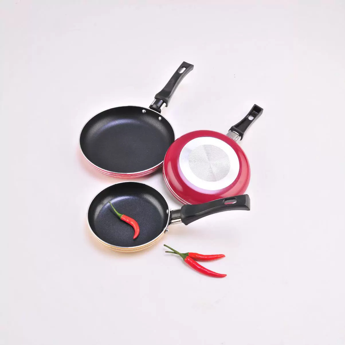 Moderno simple mini sartén antiadherente tortilla pan para cocina interior de gas al por mayor