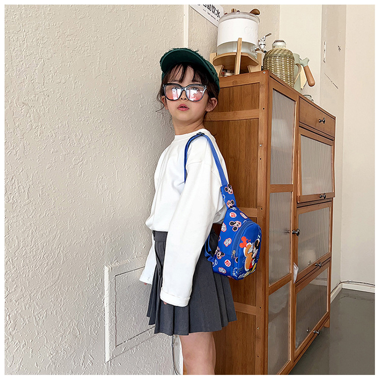 Summer 2024 new children's bag crossbody bag, cute pink little horse chest bag, Korean-style canvas bag for boys and girls undefined