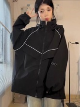 秋冬潮牌简约反光条冲锋衣外套女学生黑色宽松百搭夹克连帽上衣潮