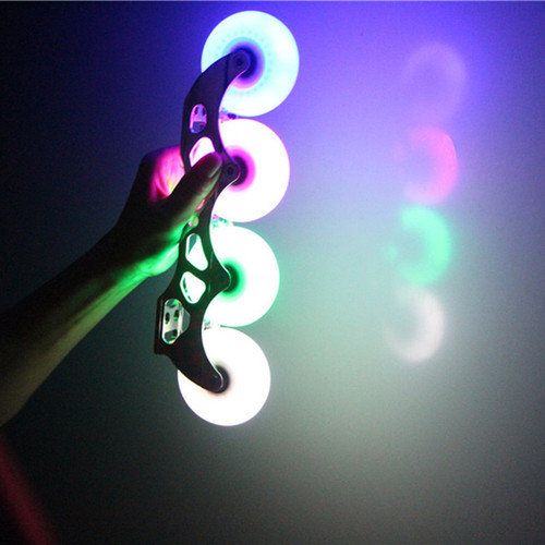 Skateboard Flash Wheel Roller Skates Glowing Wheels Universal Accessories Glow-in-the-Dark Wheels Flat Braking Wear-resistant 90A