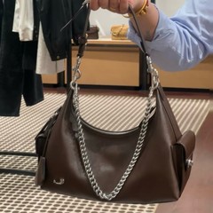 Koujia 新しい 2025 ジュリエットホーボー女性の脇の下クロスボディショルダーバッグポータブル通勤多用途レディースバッグ