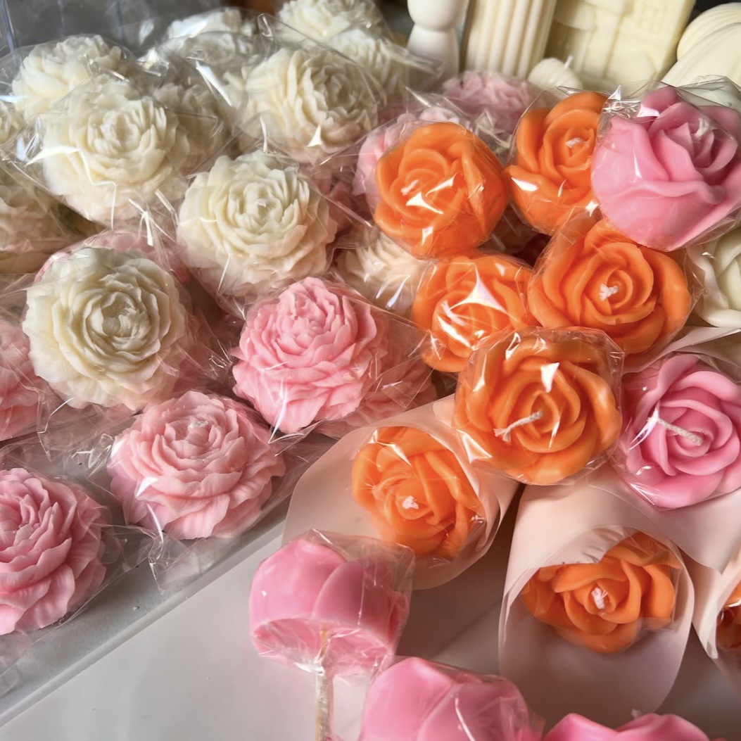 Vela decorativa artesanal perfumada de rosas, sem fumaça, ideal para o Dia dos Namorados, aniversários e outras ocasiões. Venda por atacado._voghion.com
