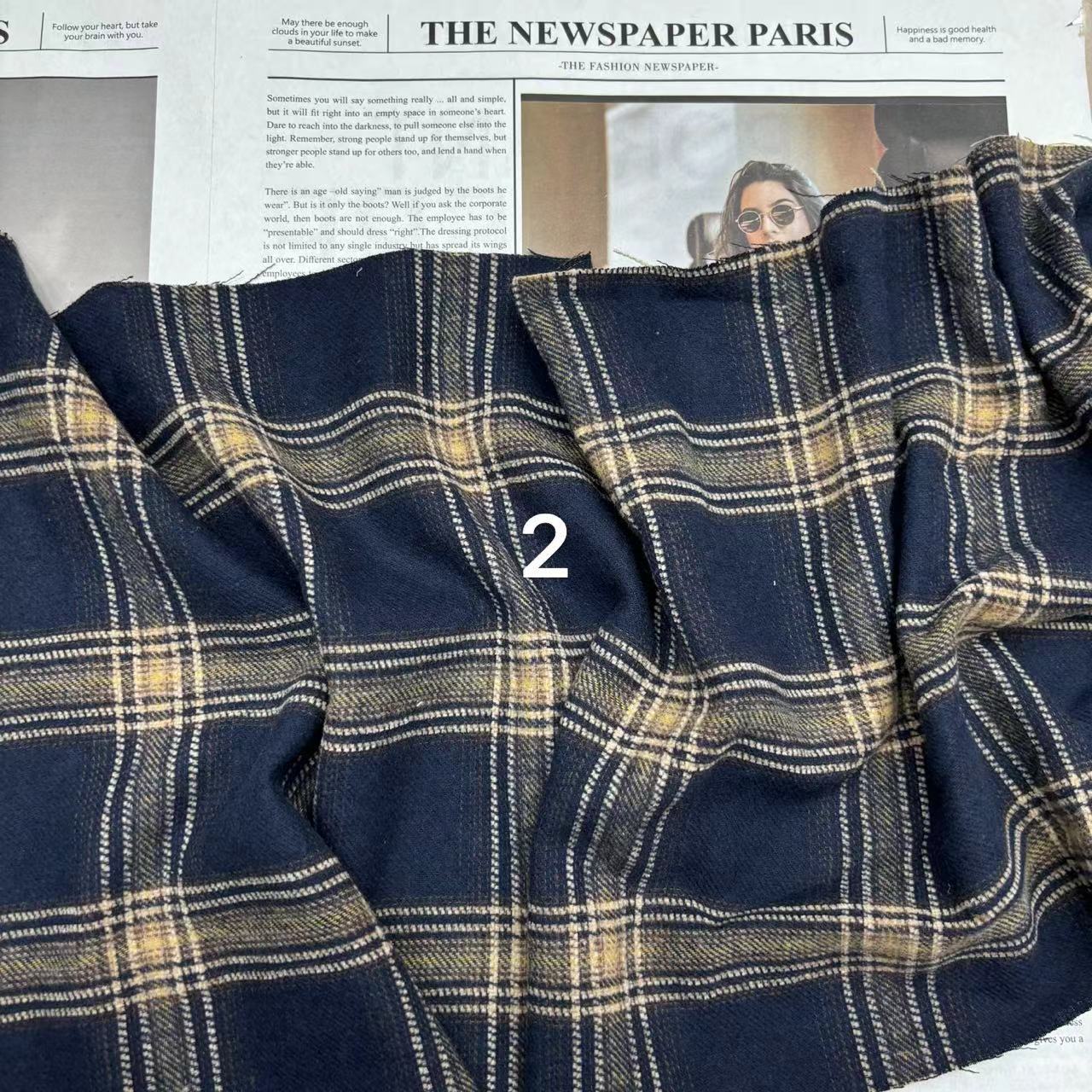 全棉复古磨毛雪尼尔凹凸格秋冬男装女装衬衫面料睡衣抱枕裤料