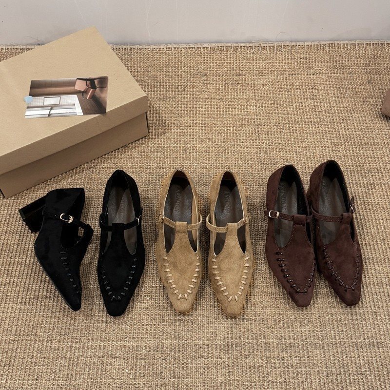 Pointed-toe High-heeled Retro Mary Jane Shoes