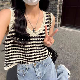 复古条纹冰丝针织镂空背心女夏天慵懒风宽松外穿薄款无袖坎肩上衣