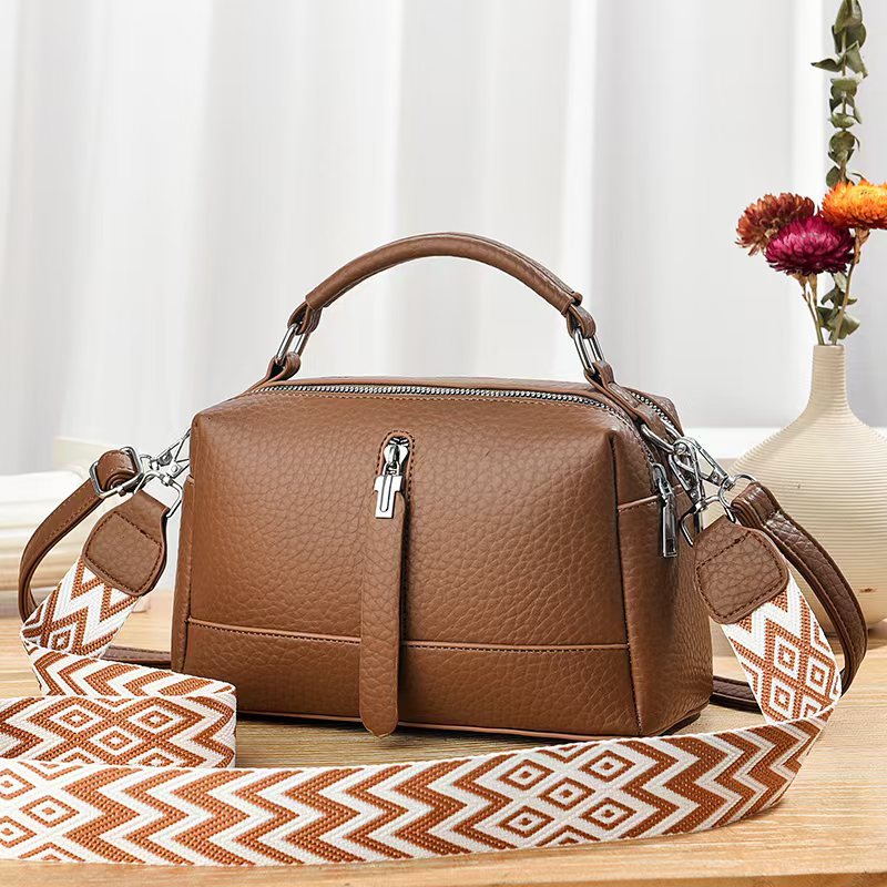 2025 nueva tendencia versátil bolso pequeño bolso de mochila mini bolso simple bolso de hombro de moda bolso de mano
