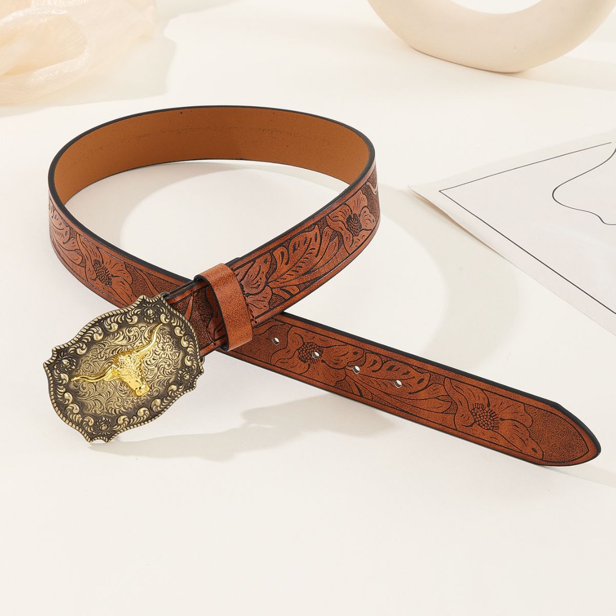 2023 neue Heiße Verkauf Retro Westlichen Denim Gürtel Cowhead Große Platte Schnalle Denim Geschnitzt Ethnischen Stil männer Punk PU leder Gürtel_voghion.com