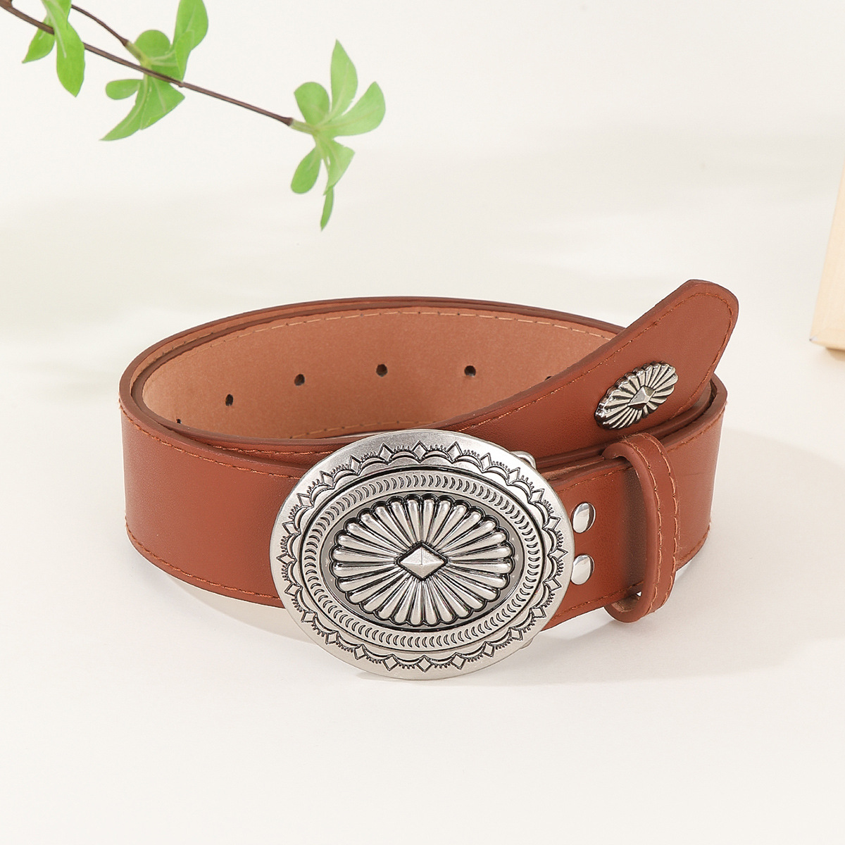 180g Weight Belt Classification 1 Piece Quantity Casual, Daily Occasion Pu Leather, Alloy Material Oval Pattern Women's Gender Retro, IG Style Style Camel, Black Color IG Style Retro Oval Pu Leather Alloy Women's Leather Belts 3