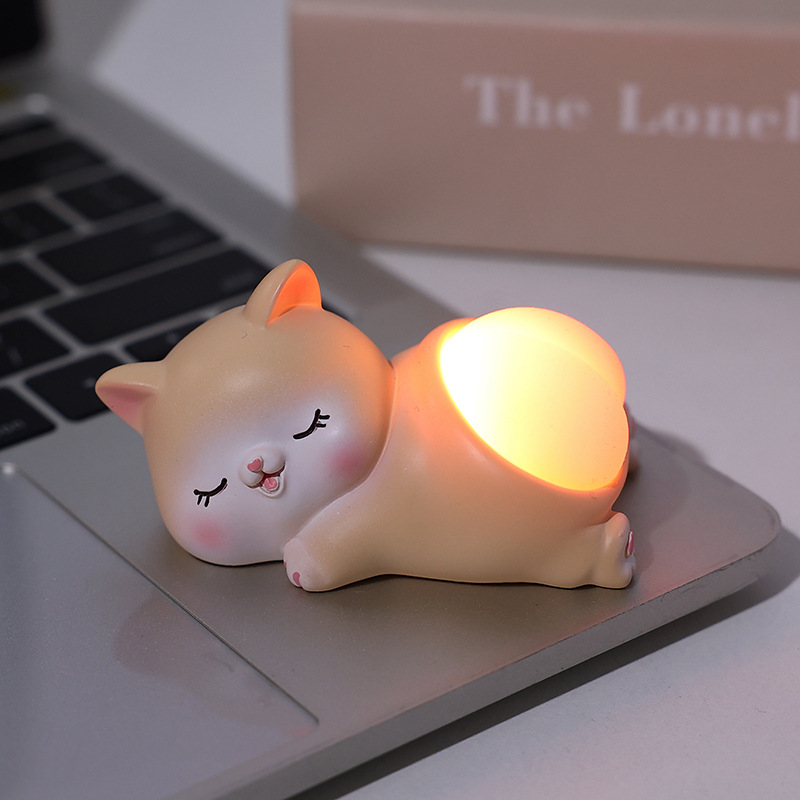 光るかわいいつまんでお尻を弾きます。|undefined