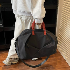 休闲背包;旅行包袋;通用双肩背包