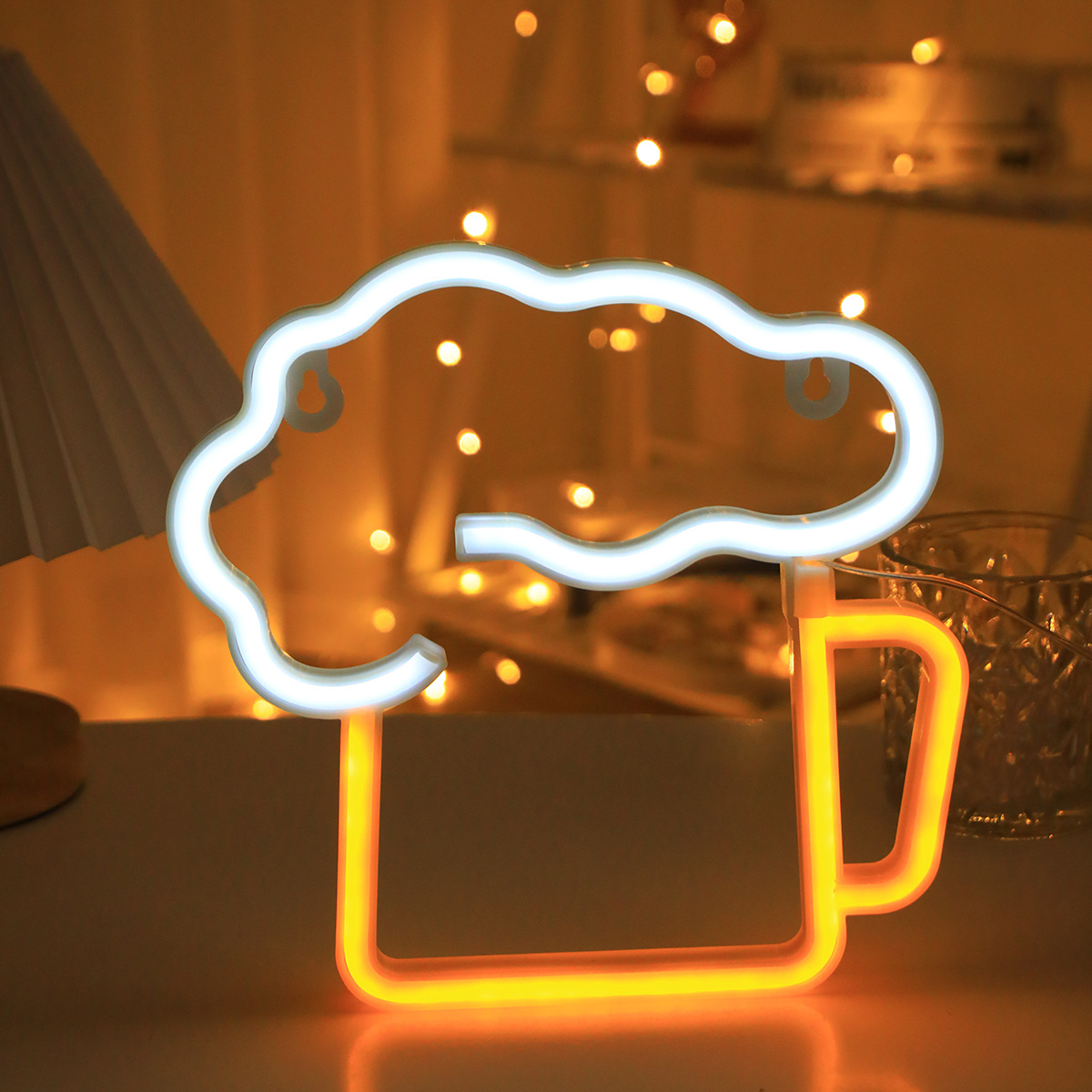 Lámpara de modelado de la taza de cerveza nueva exótica cerveza apariencia neón luz bar fiesta familia Diseño Lámpara decorativa