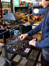 Hercu/嗨Inpulse500 数码DJ便携控制器serato打碟机