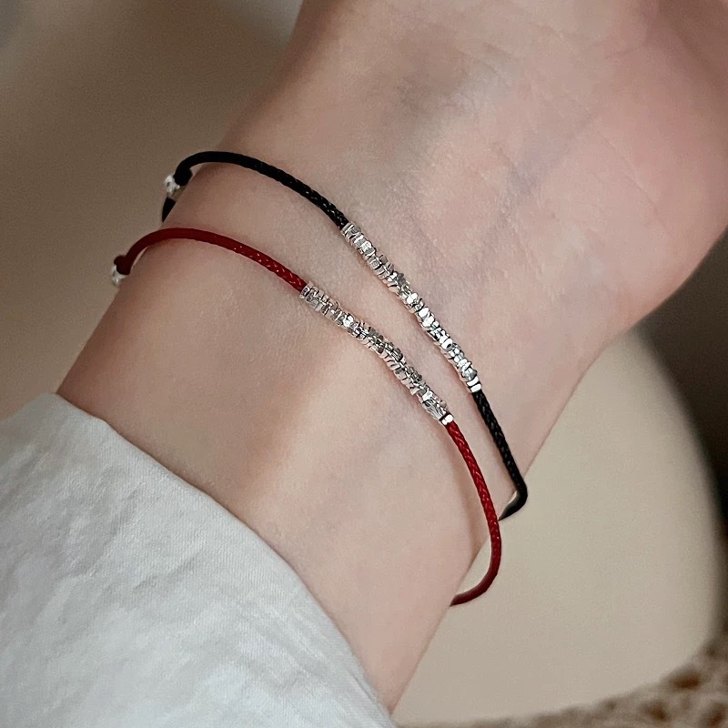 Broken Silver Bracelet for Women, Simple Hand-Woven Design, Push-Pull Adjustable Stacking, Simple and Versatile Small Red Rope Bracelet