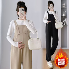 实拍孕妇背带裤时尚外穿减龄大码2025秋冬季加绒加厚宽松孕妇装