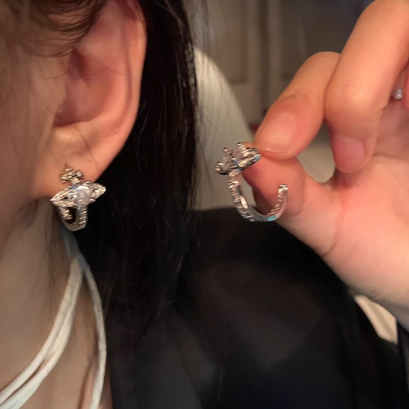 超好看！星球系列耳钉2025新款洋气网红耳环2025爆款耳饰女高级感|undefined