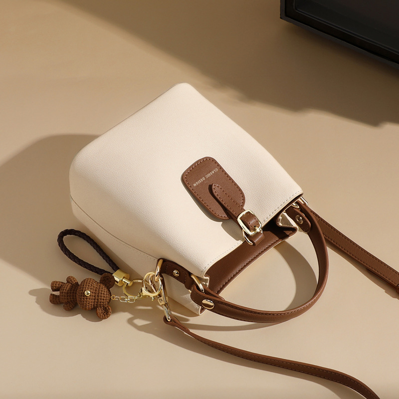 Women's Bucket Bag 2026 New Spring/Summer Genuine Leather Handbag Luxury Contrast Color Commuter Shoulder Bag - Thumbnail 7