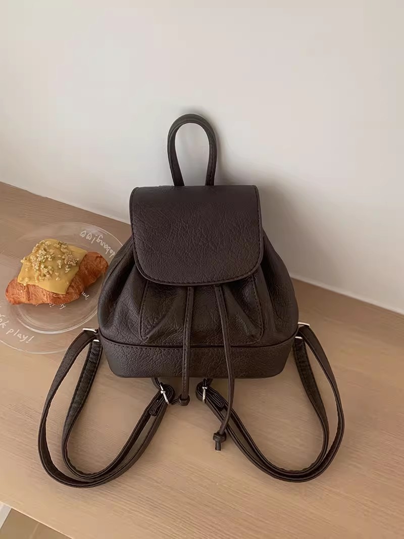 커피색