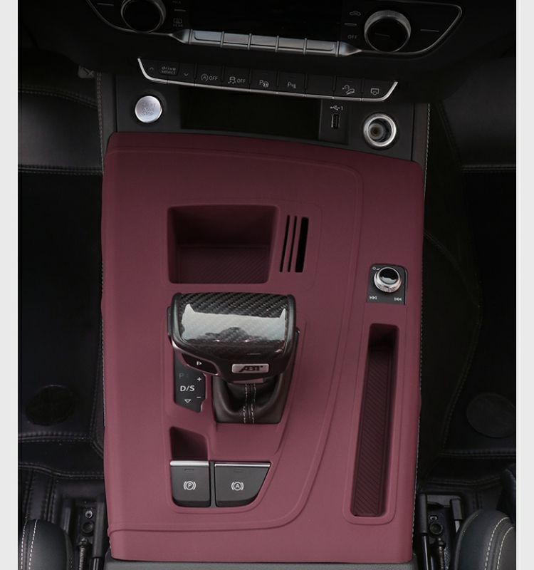 Q5L Central Control Protection Silicone Pad Gear Panel Protective Film Interior Modification Decoration Supplies Accessories 21-24 Models