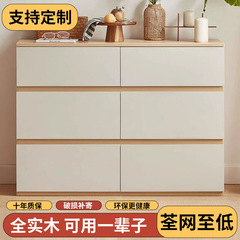 木の斗の戸棚の寝室のベッドの尾の収納棚の現代の簡単な客間は壁の5斗の引き出しの戸棚の原木の風のロッカーに寄りかかっています。