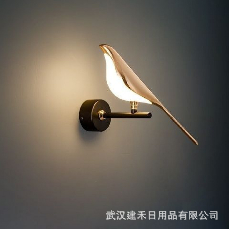 Nordic Minimalist Magpie Table Lamp, Light Luxury Living Room Sofa, Personalized Designer Creative Bedroom Bedside Bird Table Lamp Nordic Minimalist Magpie Table Lamp, Light Luxury Living Room Sofa, Personalized Designer Creative Bedroom Bedside Bird Table Lamp