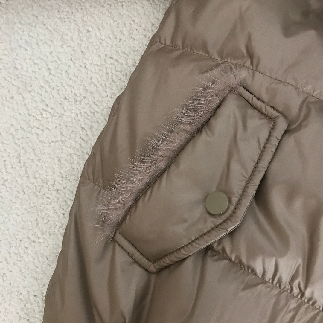 Women's Clothing Down jacket short style for women high end high grade slim loose fashion retro button stitching mink fur down jacket_voghion.com