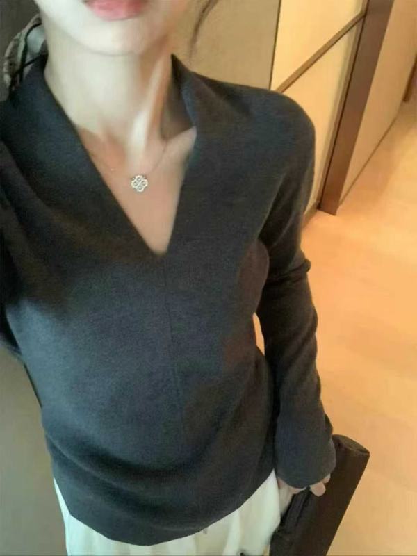 法式V领长袖针织衫女早秋季纯欲气质内搭打底衫修身辣妹显瘦上衣|undefined