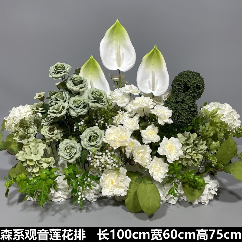 Flor de la boda de la flor Chiyeya rosa roja fila de orquídeas fila de flores bosque escena de compromiso decoración de la boda fondo de decoración