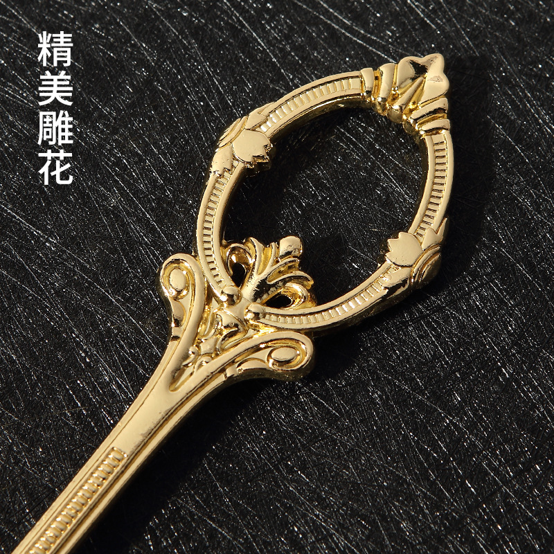 Precio de fábrica clásico europeo nuevo Lucky Magic stick zapato cuerno creativo latón alargado zapato extractor bomba