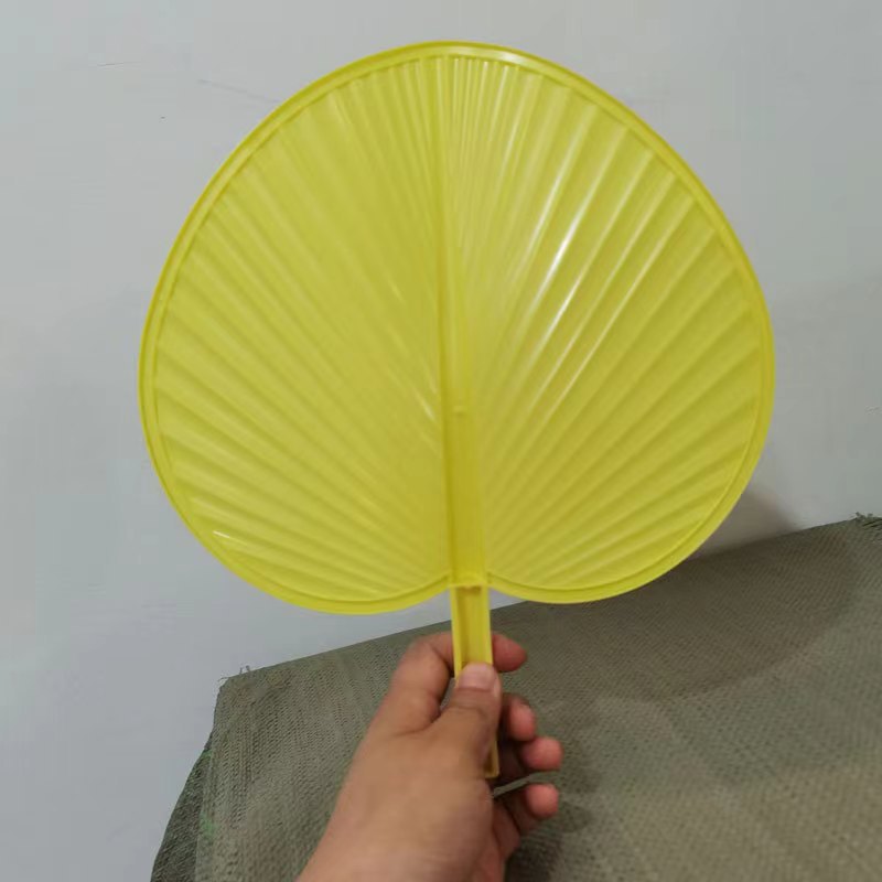 Ventilador de plátano de plástico de verano antiguo ventilador a prueba de agua ventilador de autobús Oxford ventilador de viento frío ventilador de palma antiguo ventilador de mano