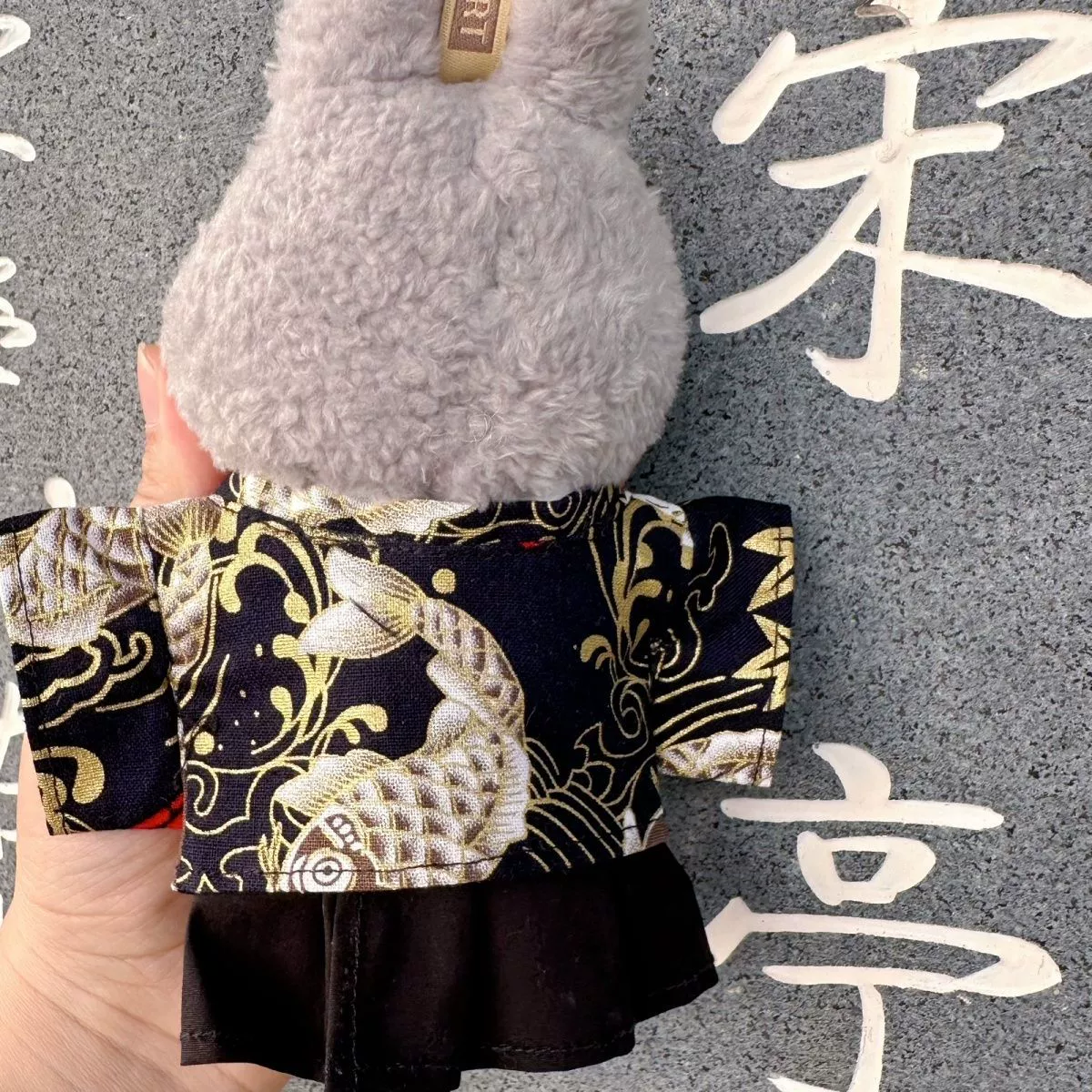 Мужской кимоно 17 см, костюм для плюшевой куклы Labubu, виниловый набор первого поколения для сидения и вечеринок