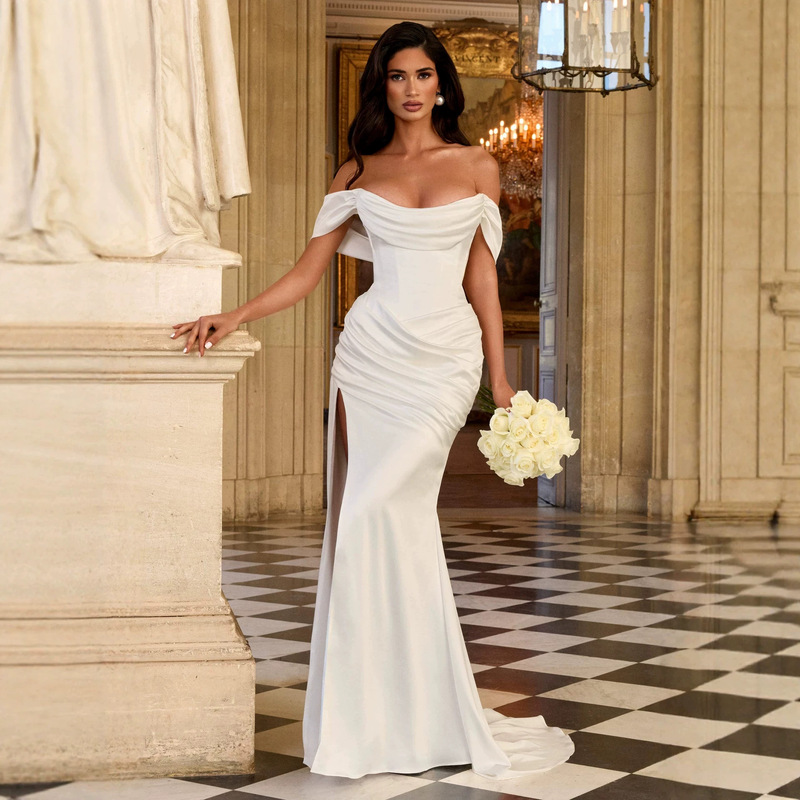 2026 new cross-border satin one-shoulder evening gown with a cinched waist, pleated design, high slit, and a floor-length mermaid silhouette 2026 new cross-border satin one-shoulder evening gown with a cinched waist, pleated design, high slit, and a floor-length mermaid silhouette