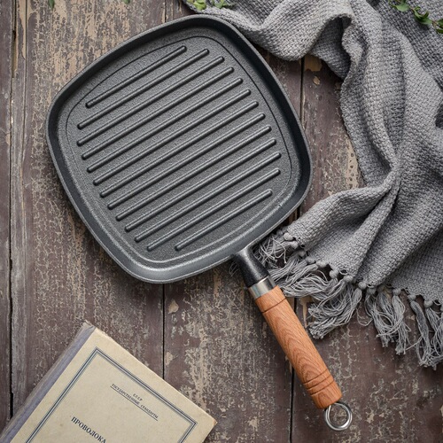 Small Happiness Cast Iron Wood Handle Pan for Home Use Striped Steak Pan Cast Iron Flat Pan Thick Pure Cast Iron Non-stick Pan