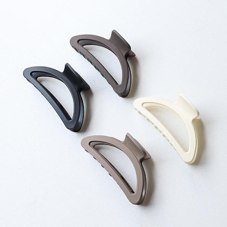 Clip de pelo simple de alta gama clip de pelo de mujer clip de tiburón clip de cabeza de nuevo tocado 2023 Nueva horquilla sale todo a juego