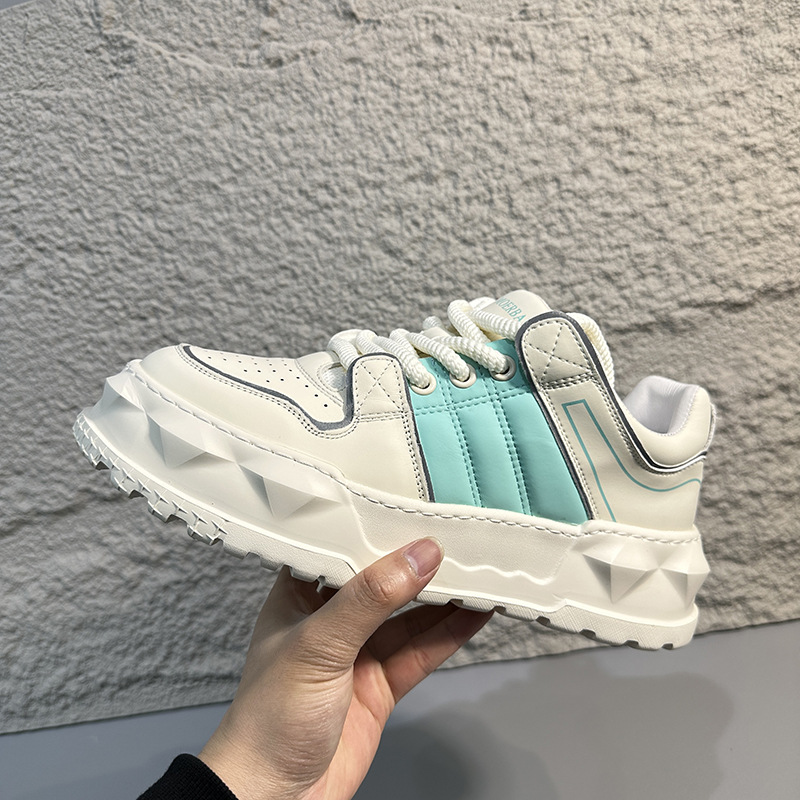 Nuovo strato superiore casual versatile in pelle bovina autunno e inverno da uomo, scarpe da tavola alla moda, scarpe sportive dal taglio basso_voghion.com