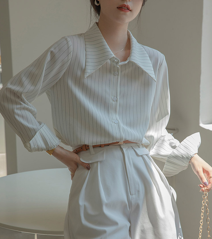 欧货春夏新款长袖条纹白色衬衫女时尚休闲设计感小众盐系职业上衣