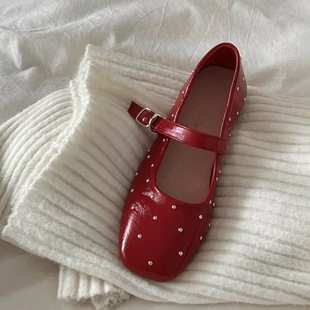 ��Ƥ�n���Tᔷ��^һ�֎�������ЬŮ2025�����ٴ�ƽ�ל\�ڼtɫ��Ь