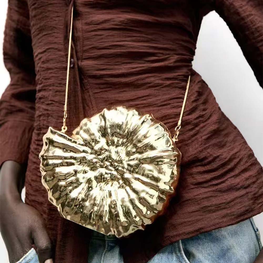 Elegante pochette da donna in metallo a forma di lumaca con tracolla a catena, chiusura magnetica e tasca interna per feste serali e uso quotidiano_voghion.com
