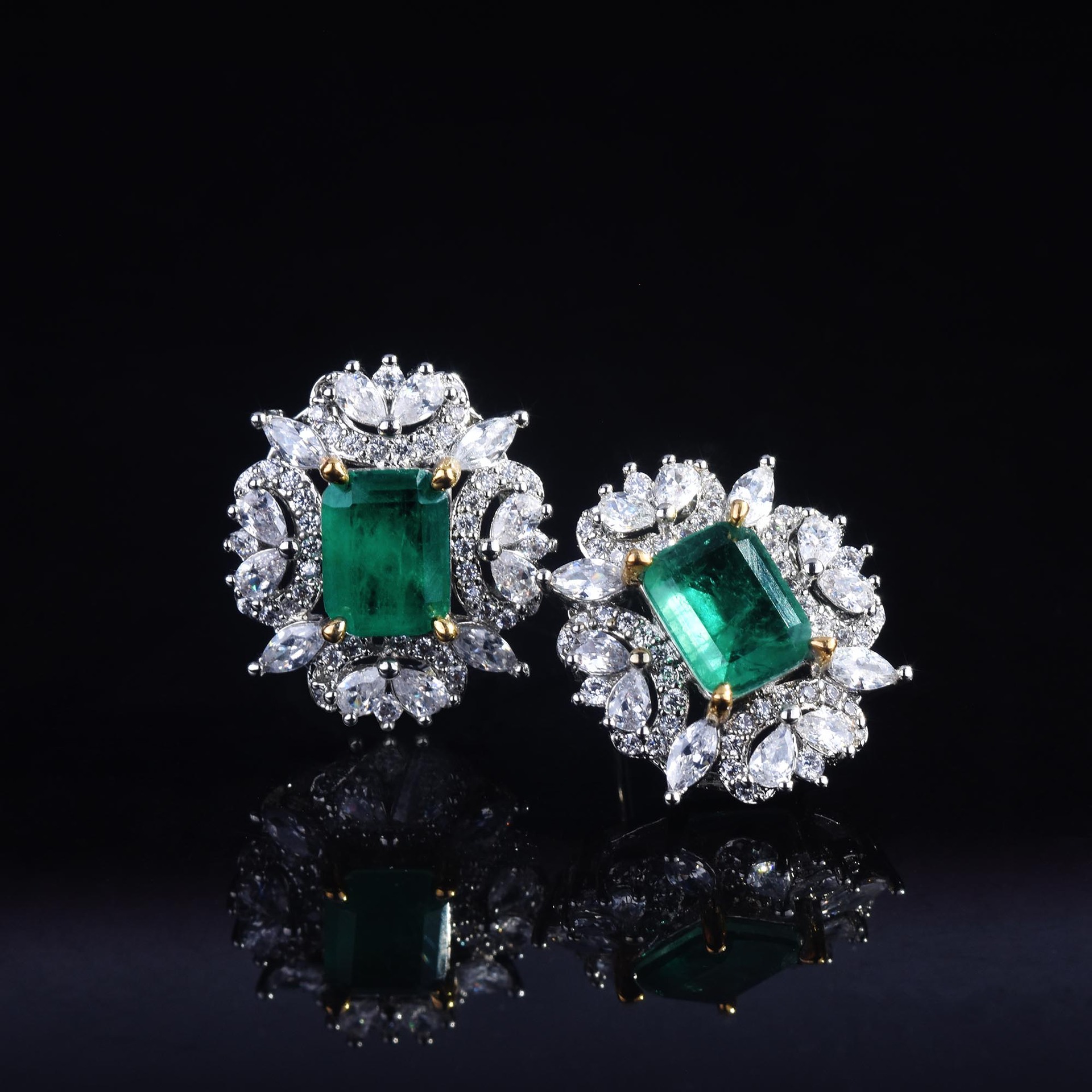 Fashion Simulation Emerald Square Pendant Open Ring Earrings Wholesale display picture 2